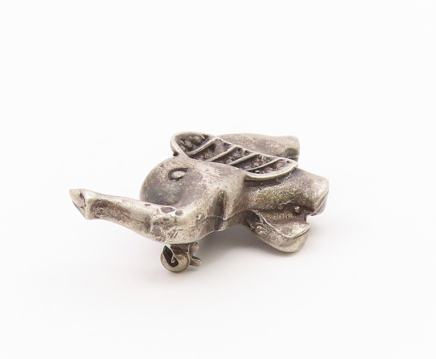 925 Sterling Silver  Vintage Elephant Animal Motif Oxidized Brooch Pin  BP8287