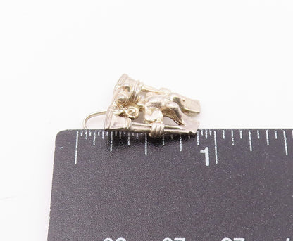 925 Sterling Silver  Vintage Shiny W Initial Creature Pendant  PT18941