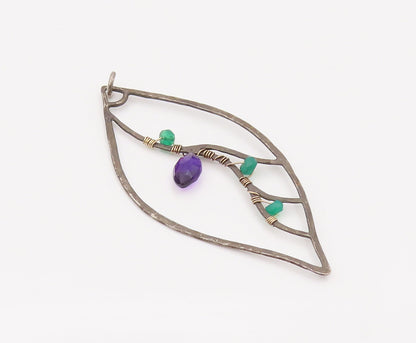 925 Silver  Vintage Leaf  Cutout & Wired Amethyst & Emerald Pendant  PT22214