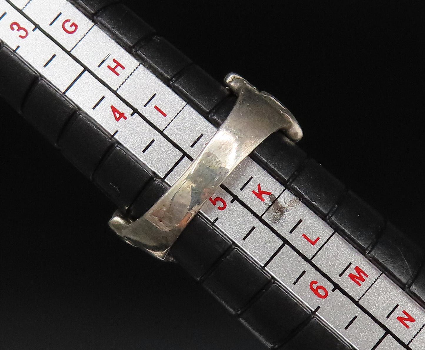 925 Sterling Silver  Vintage Double Row Whale Cutout Band Ring Sz 4.5  RG25775