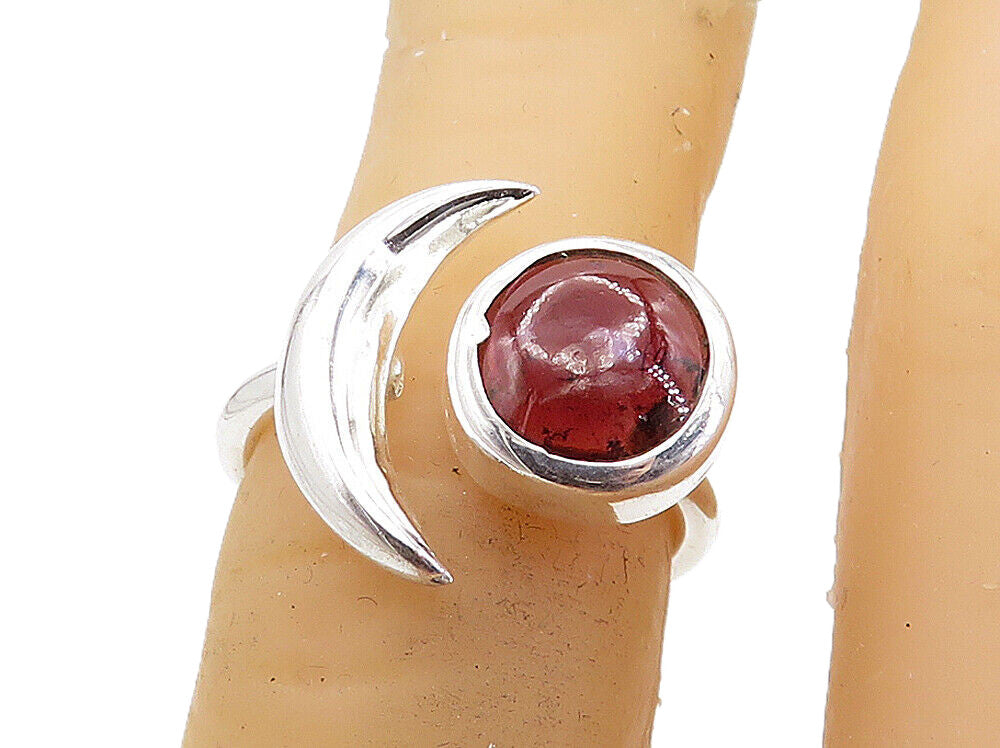 925 Sterling Silver  Cabochon Cut Topaz Crescent Moon Band Ring Sz 4.5  RG7937