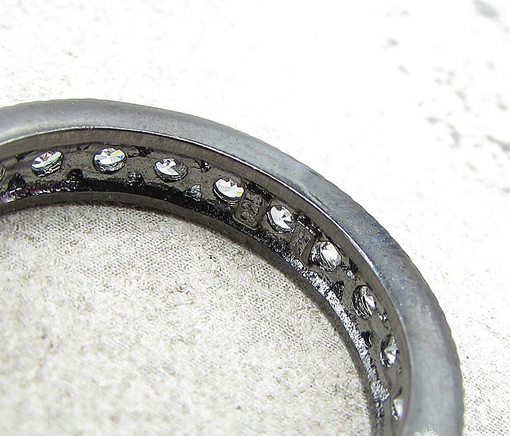 925 Silver  White Cubic Zirconia Dark Tone Eternity Band Ring Sz 7  RG1637