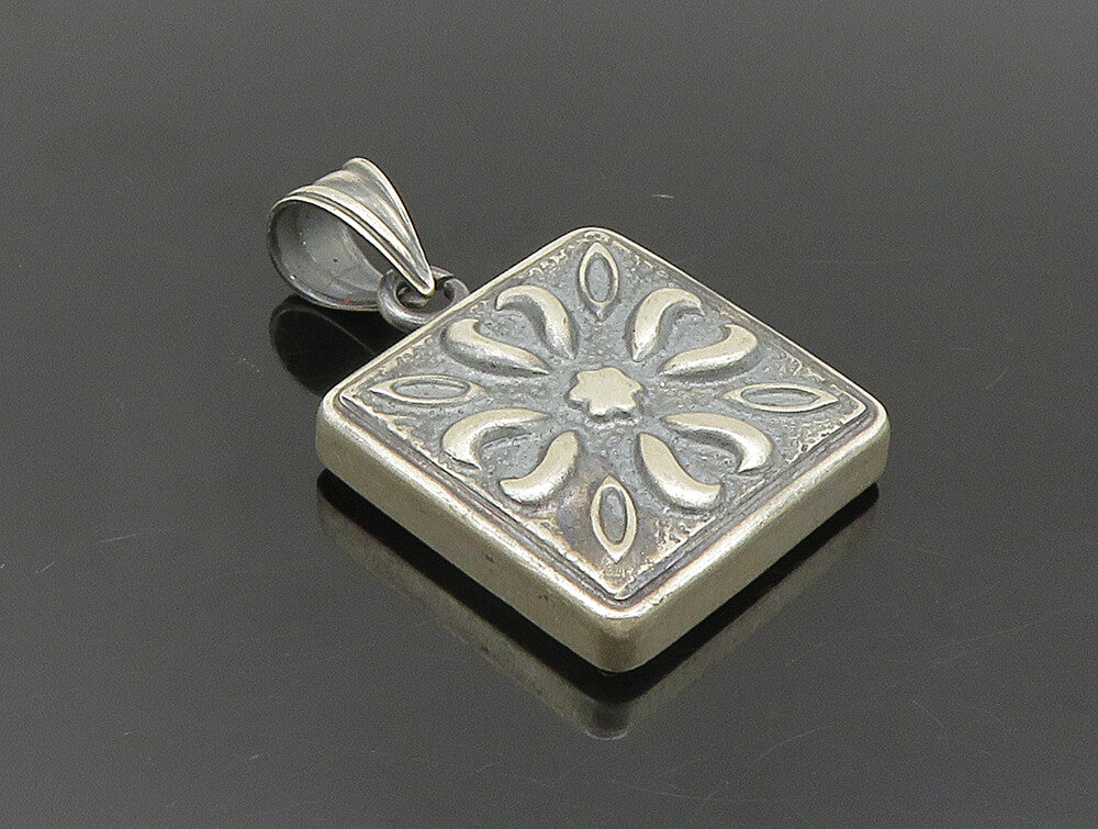 ASUR 925 Silver  Vintage Etched Flower Pedals Motif Square Pendant  PT20190