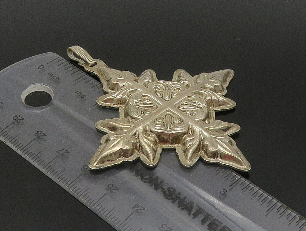 REED & BARTON 925 Silver  Vintage Hallow Christmas Cross Pendant  PT19778