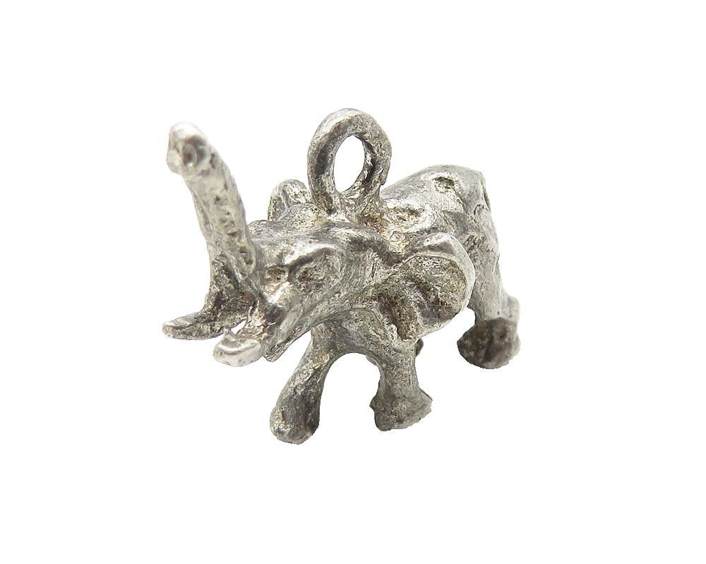 925 Sterling Silver  Vintage Petite Dark Tone Elephant Motif Pendant  PT8166