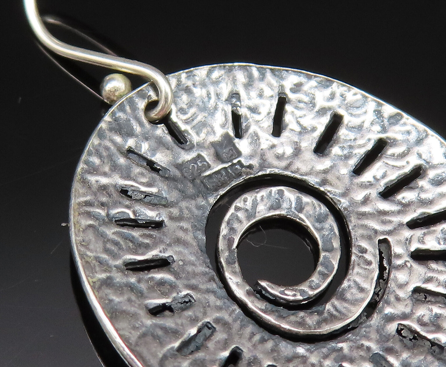 ISRAEL 925 Silver  Vintage Hammered Openwork Spiral Round Earrings  EG12028