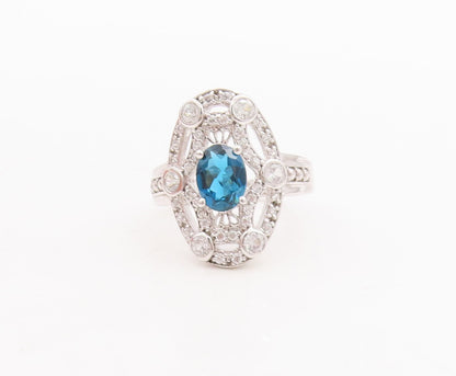 925 Sterling Silver Vintage Ring Oval Design Cut 2 Tone Topaz  Sz 7  RG29399