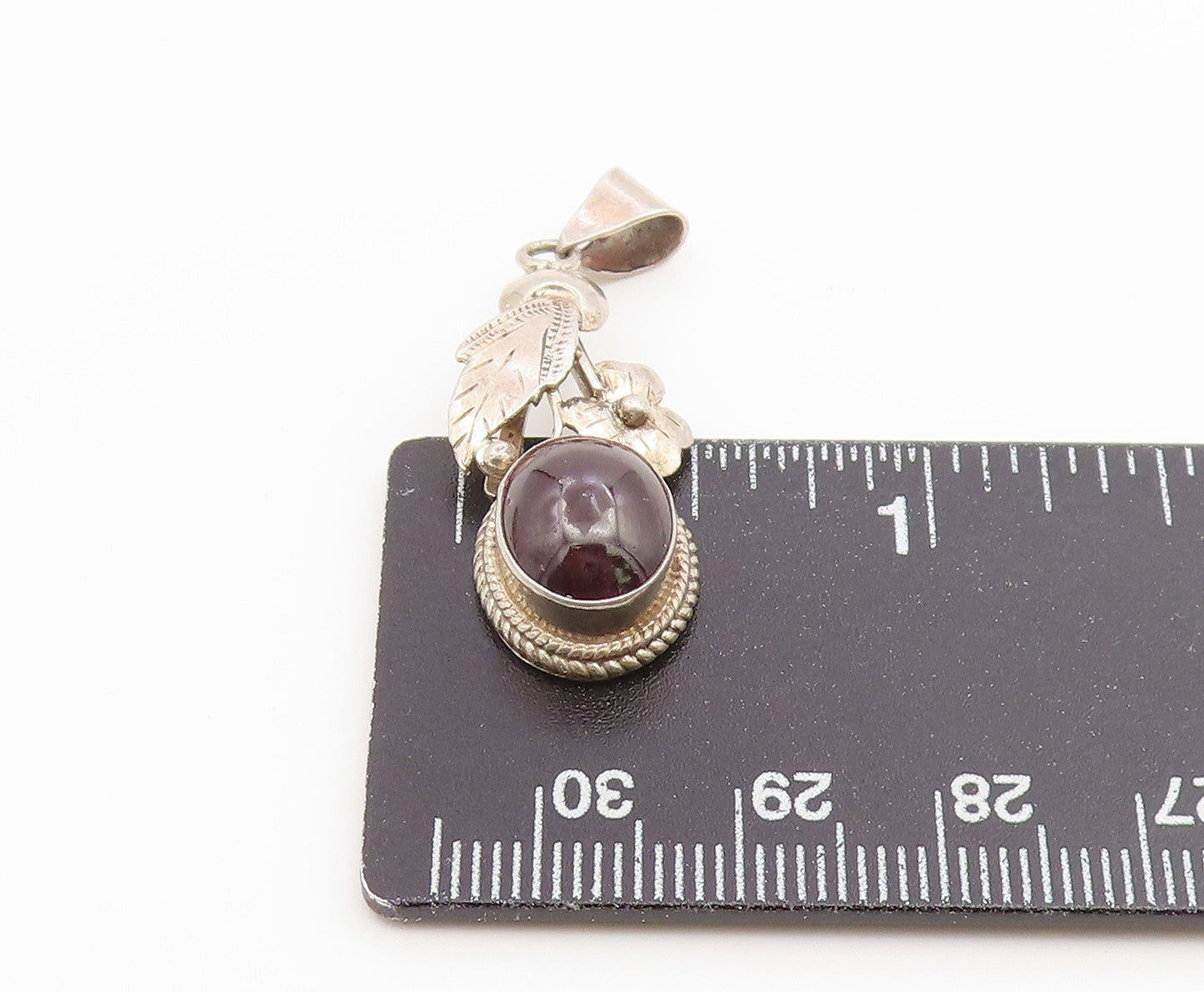 925 Sterling Silver Vintage Pendant Cabochon Garnet Floral Leaf Charm  PT26559