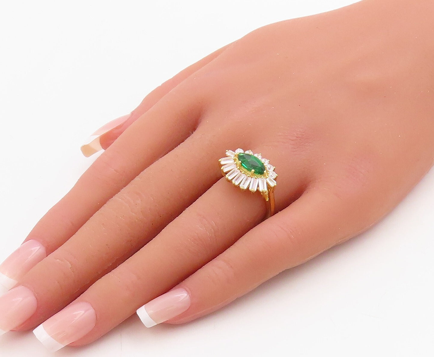 925 Sterling Silver Vintage Ring Gold Plated Green & White CZ  Sz 6  RG30954