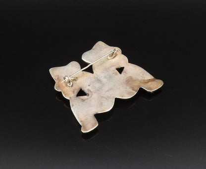 925 Silver  Vintage Double Figure With Hat Facing Back Brooch Pin  BP9955