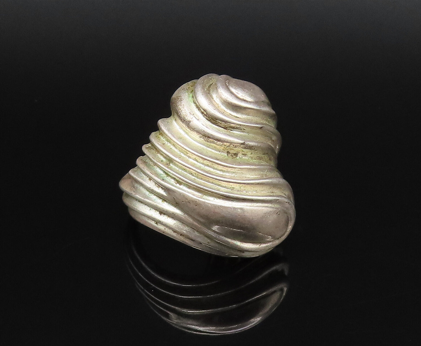 925 Sterling Silver  Vintage Ribbed Dome Bypass Statement Ring Sz 7  RG25827