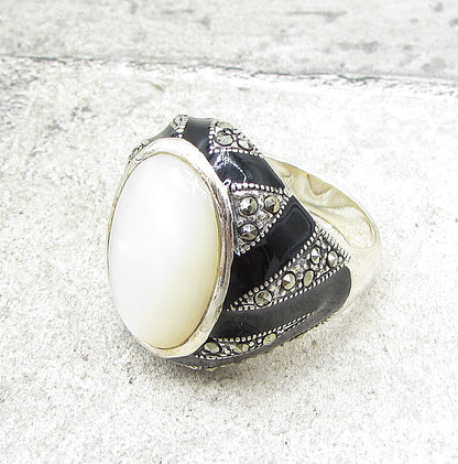 925 Sterling Silver  Bezel Set Opal & Marcasite Cocktail Ring Sz 9  RG1565