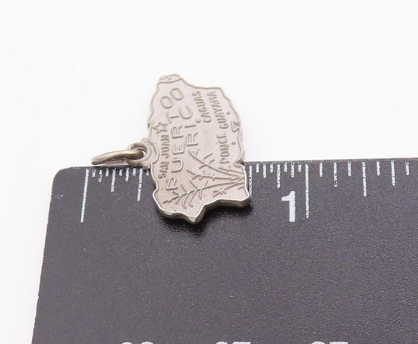 925 Sterling Silver Vintage Pendant Puerto Rica Island State Map Charm  PT24984