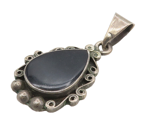 MEXICO 925 Sterling Silver  Vintage Black Onyx Swirl Border Pendant  PT12358