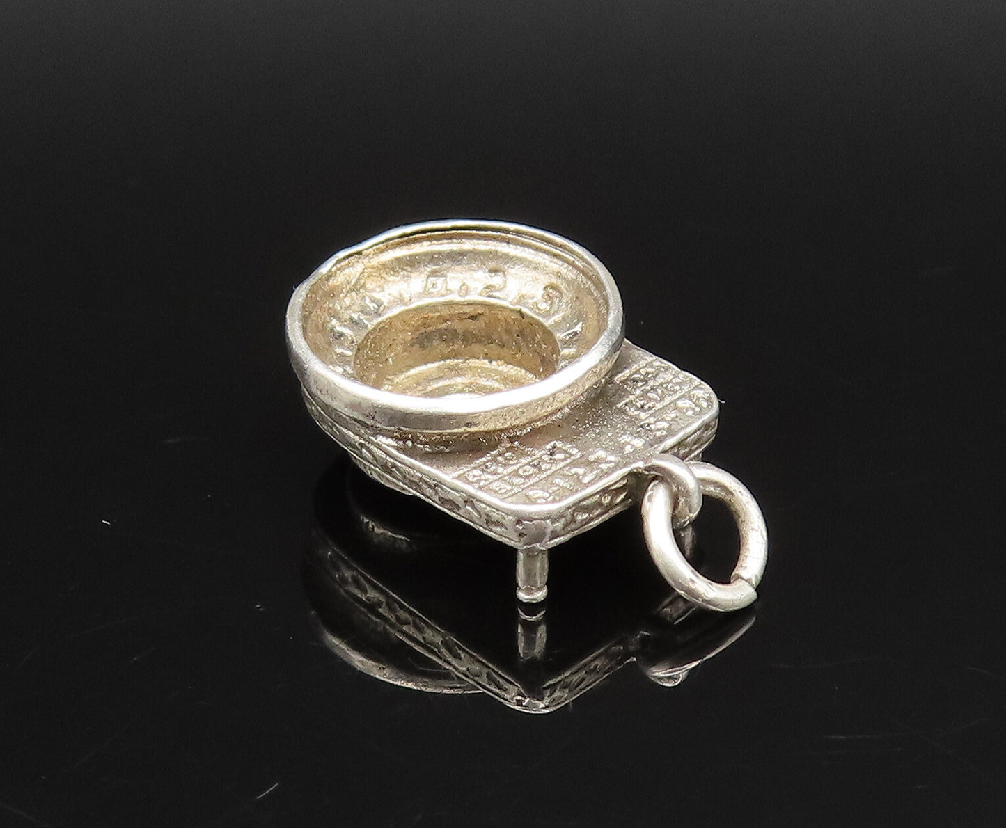 925 Sterling Silver  Vintage Roulette Game Wheel Table Pendant  PT21197