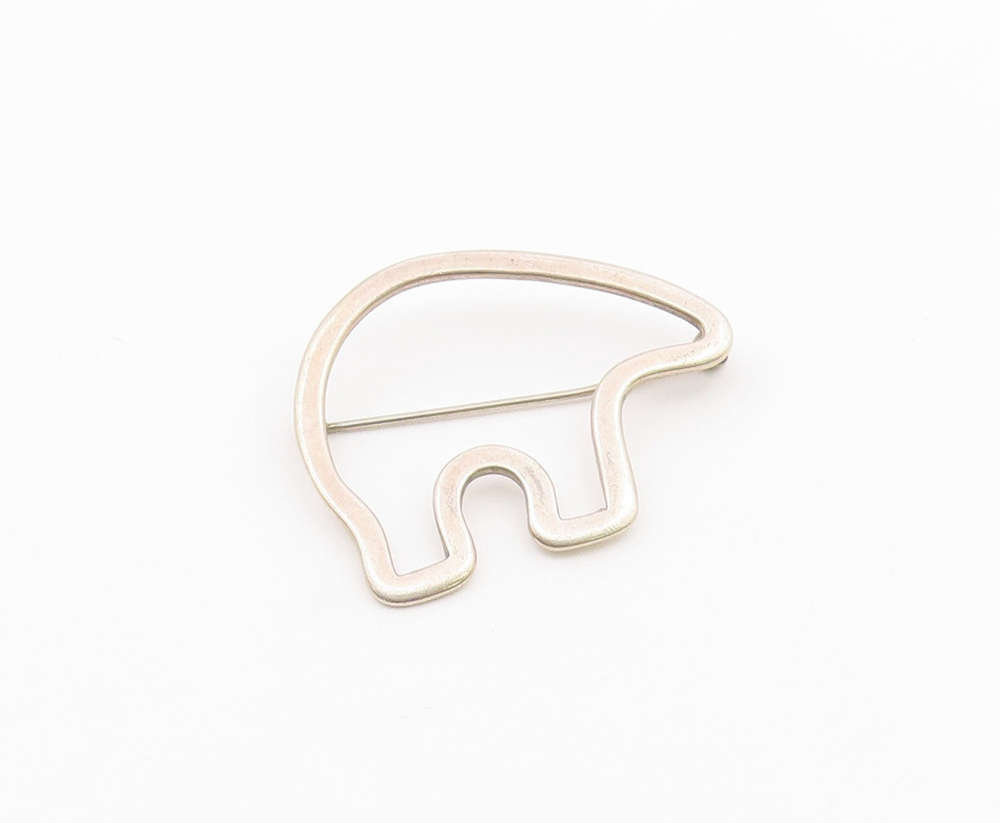 SOUTHWESTERN 925 Silver Vintage Shiny Smooth Bear Outline Brooch Pin BP9248
