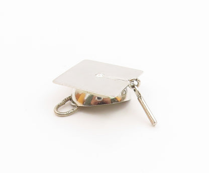 BEAU 925 Sterling Silver  Vintage Shiny Graduation Cap Pendant  PT17348