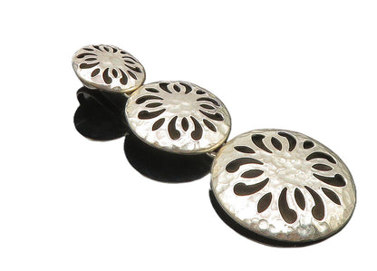 ATI MEXICO 925 Sterling Silver  Vintage Hammered Floral Cutout Pendant  PT7345
