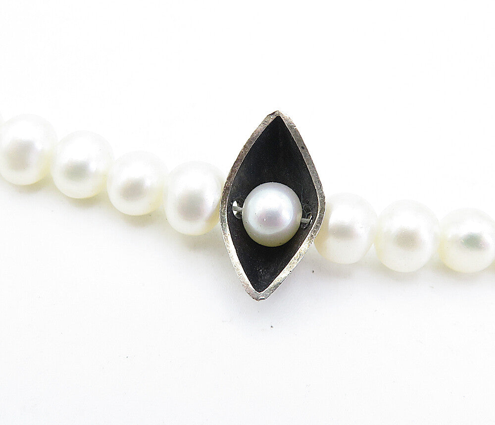 925 Sterling Silver  Vintage Petite Freshwater Pearls Beaded Necklace  NE1131