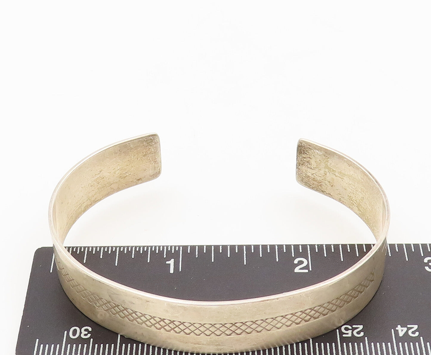 925 Sterling Silver  Vintage Brutalist Etched Square Cuff Bracelet  BT10147