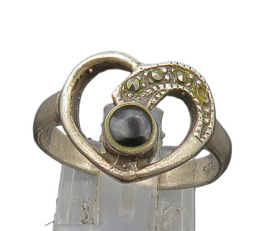 925 Sterling Silver  Vintage Black Onyx & Marcasite Band Ring Sz 7.5  RG22724