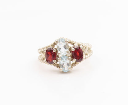 925 Sterling Silver Vintage Ring Elegant Garnet & Blue Topaz Band Sz 5.5 RG35455