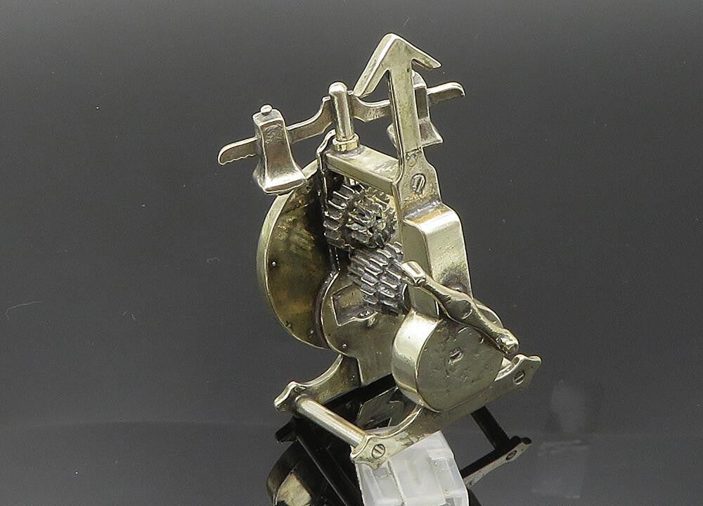 925 Sterling Silver  Vintage Heavy Mechanical Desktop Clock (SPINS)  TR2752
