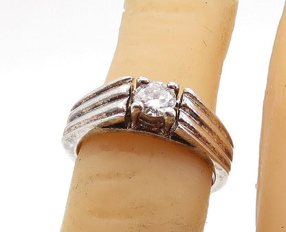 925 Sterling Silver  Vintage Cubic Zirconia Ribbed Solitaire Ring Sz 6  RG6522