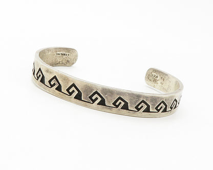 925 Sterling Silver  Vintage Oxidized Pattern Smooth Cuff Bracelet  BT5599