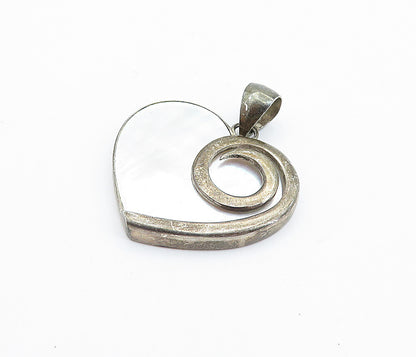 925 Sterling Silver  Vintage Mother Of Pearl Spiral Love Heart Pendant  PT4108