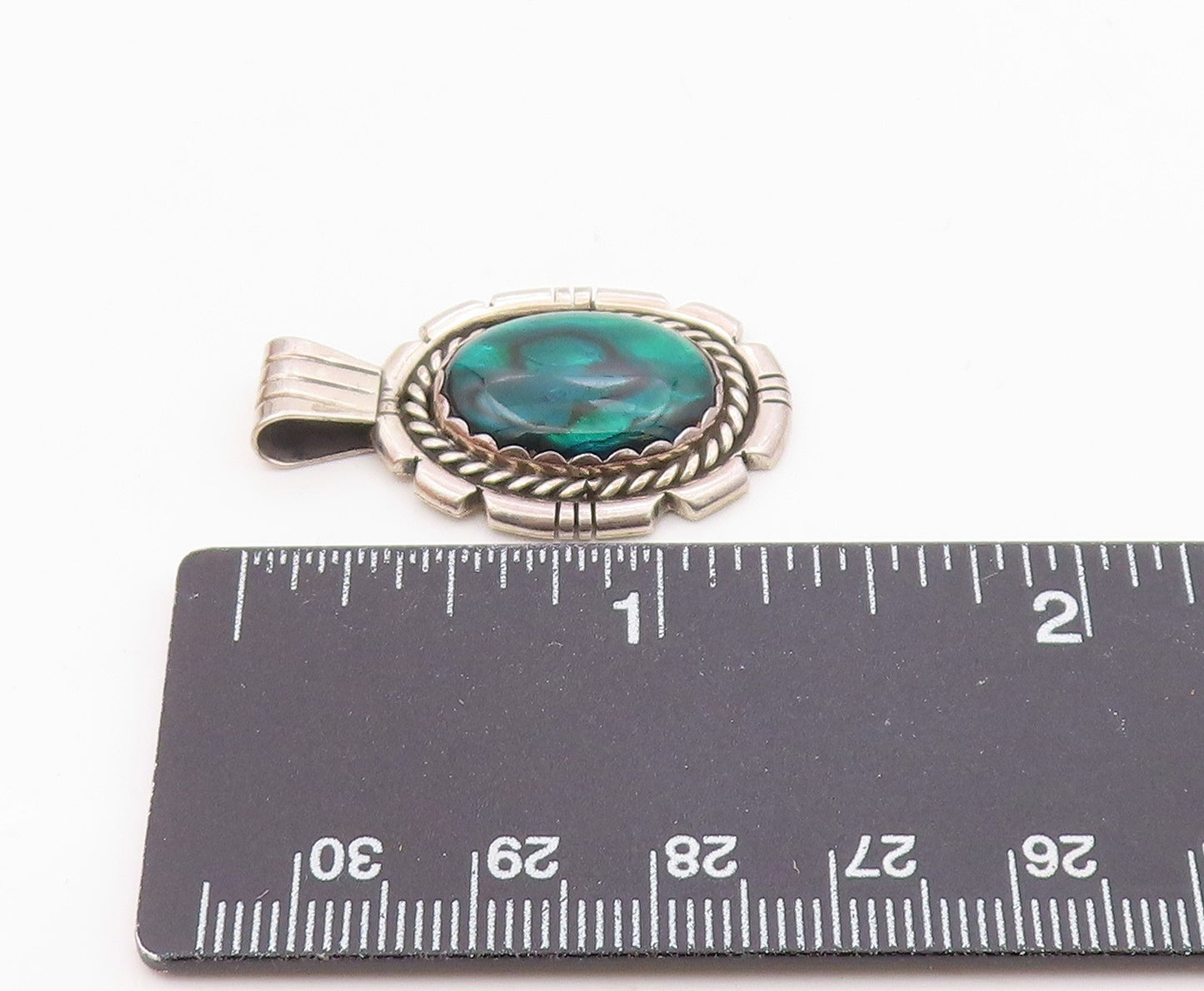 NAVAJO 925 Sterling Silver  Vintage Abalone Shell Shiny Twist Pendant  PT13159