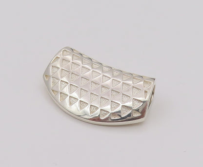 925 Silver  Vintage Upside Down Clutch Triangular Pattern Pendant PT22179
