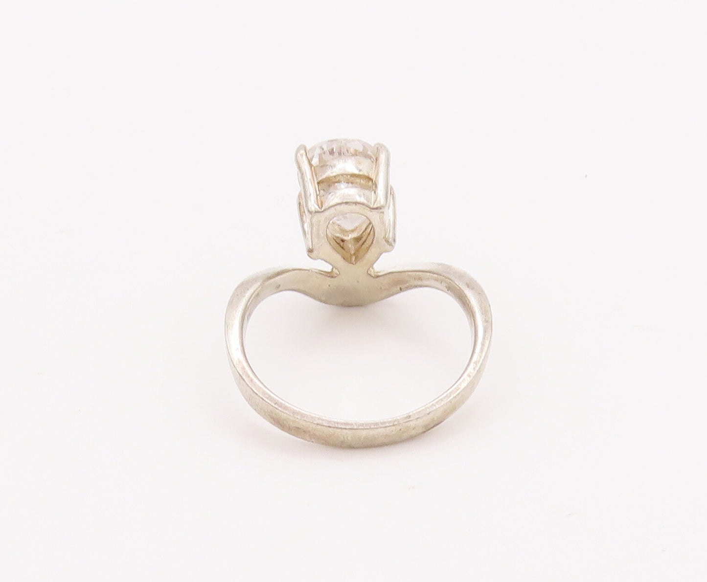 925 Sterling Silver Vintage Ring Swirled Shank Drop Cut CZ  Sz 6  RG28308