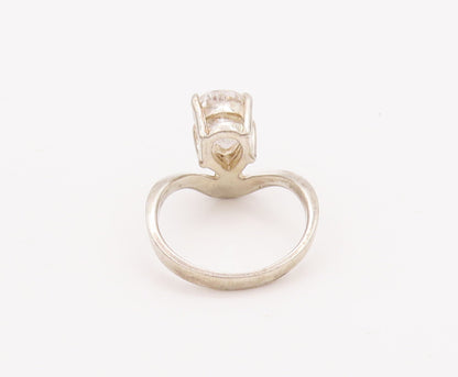 925 Sterling Silver Vintage Ring Swirled Shank Drop Cut CZ  Sz 6  RG28308