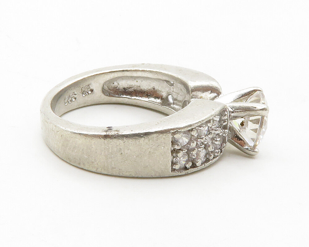 925 Sterling Silver  Vintage Cubic Zirconia Solitaire Accent Ring Sz 5 RG13726
