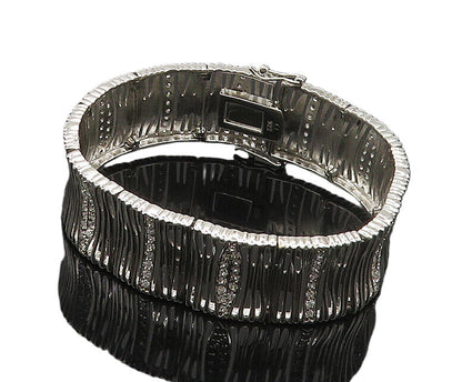 925 Sterling Silver  Shiny Cubic Zirconia Sculpted Chain Bracelet  BT7184