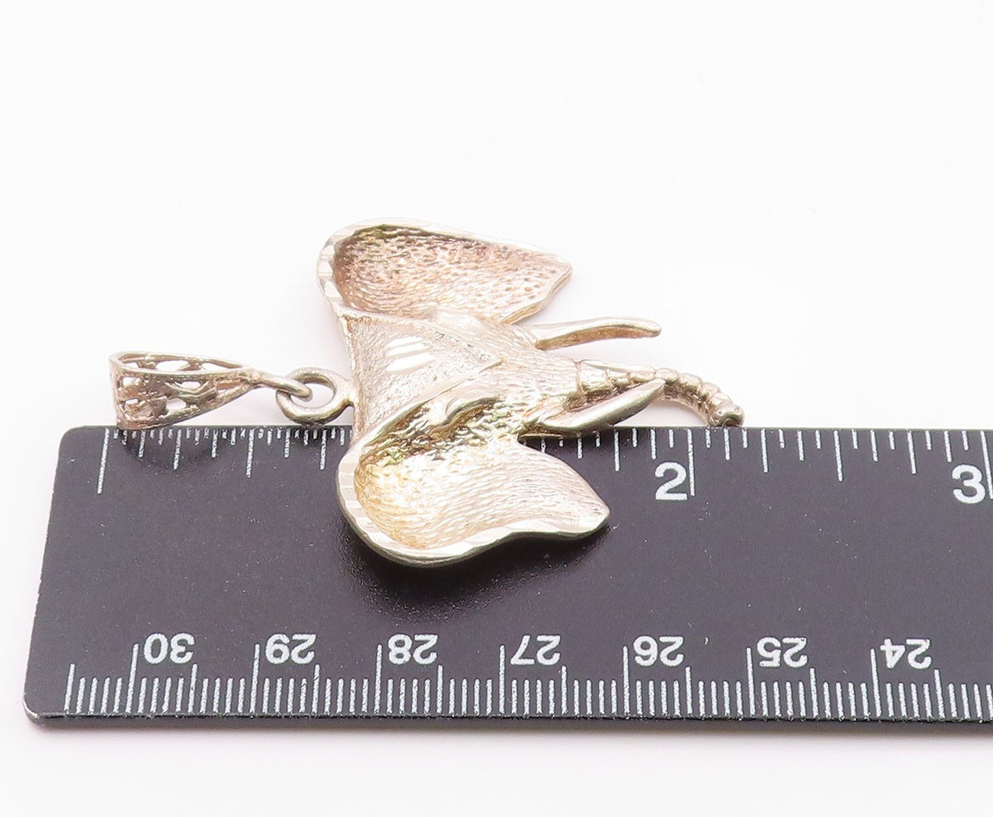 925 Sterling Silver  Vintage Shiny Diamond Cut Elephant Head Pendant  PT10695
