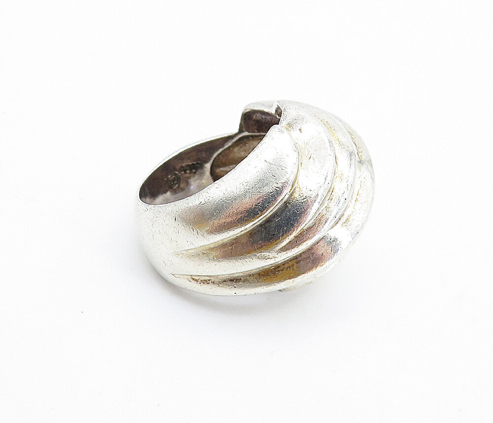 925 Sterling Silver  Vintage Shiny Fluted Dome Design Band Ring Sz 5.5  RG7506