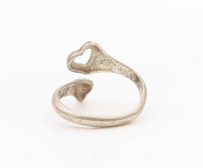 925 Sterling Silver Vintage Ring Minimalist Love Heart Bypass  Sz 5.5  RG34203