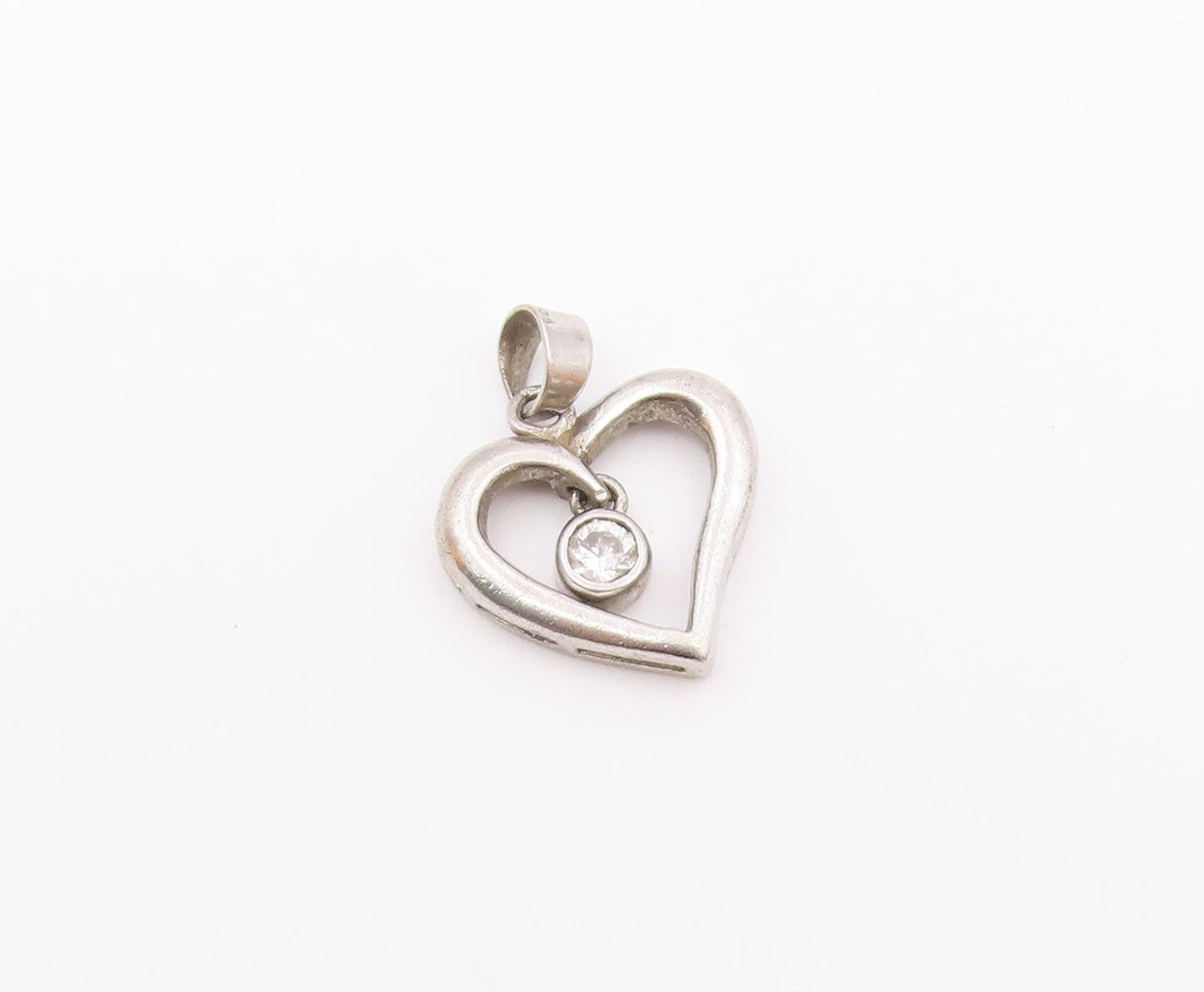 925 Sterling Silver  Vintage Topaz Open Love Heart Shiny Pendant  PT17692