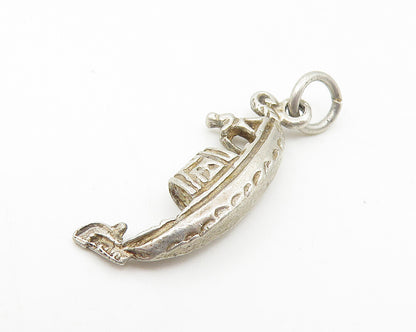 925 Sterling Silver  Vintage Dark Tone Man On Gondola Boat Pendant  PT8888