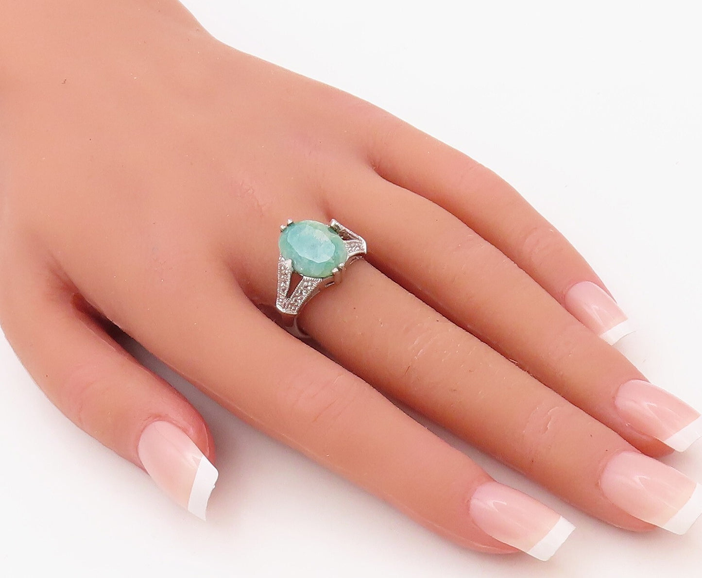 925 Sterling Silver Vintage Ring Oval Gemstone & CZ Cutout Neck Sz 7  RG30796