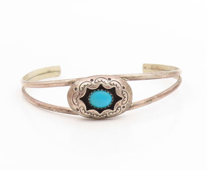 925 Sterling Silver Vintage Bracelet NAVAJO Blue Turquoise Etched Cuff  BT11994