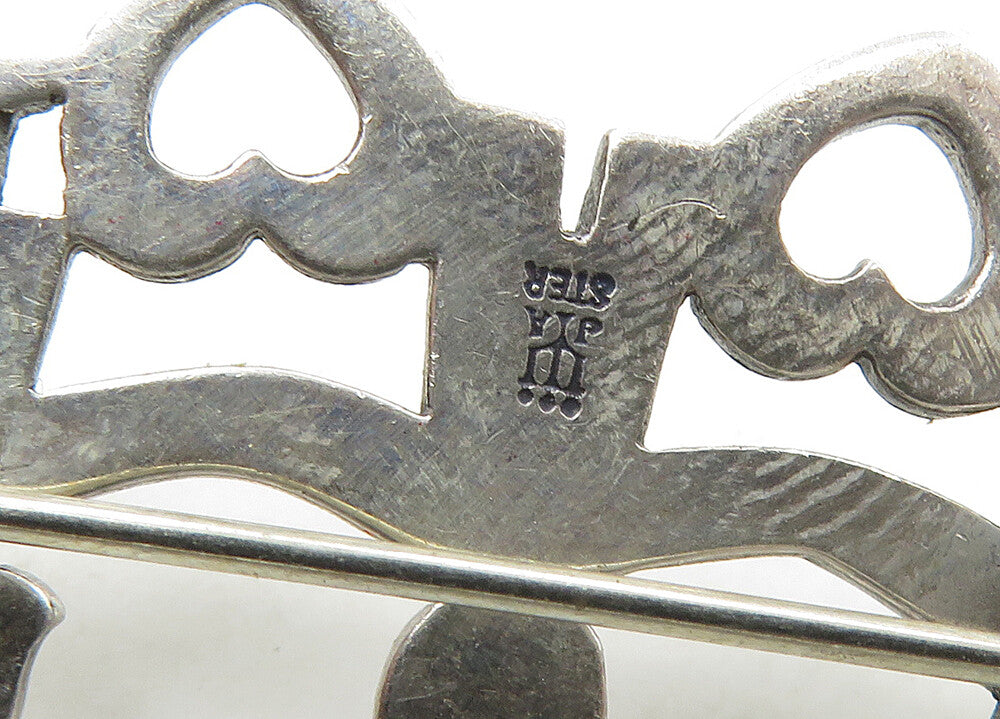 JAMES AVERY 925 Silver  Vintage Children Holding Hands Unity Brooch Pin BP8442