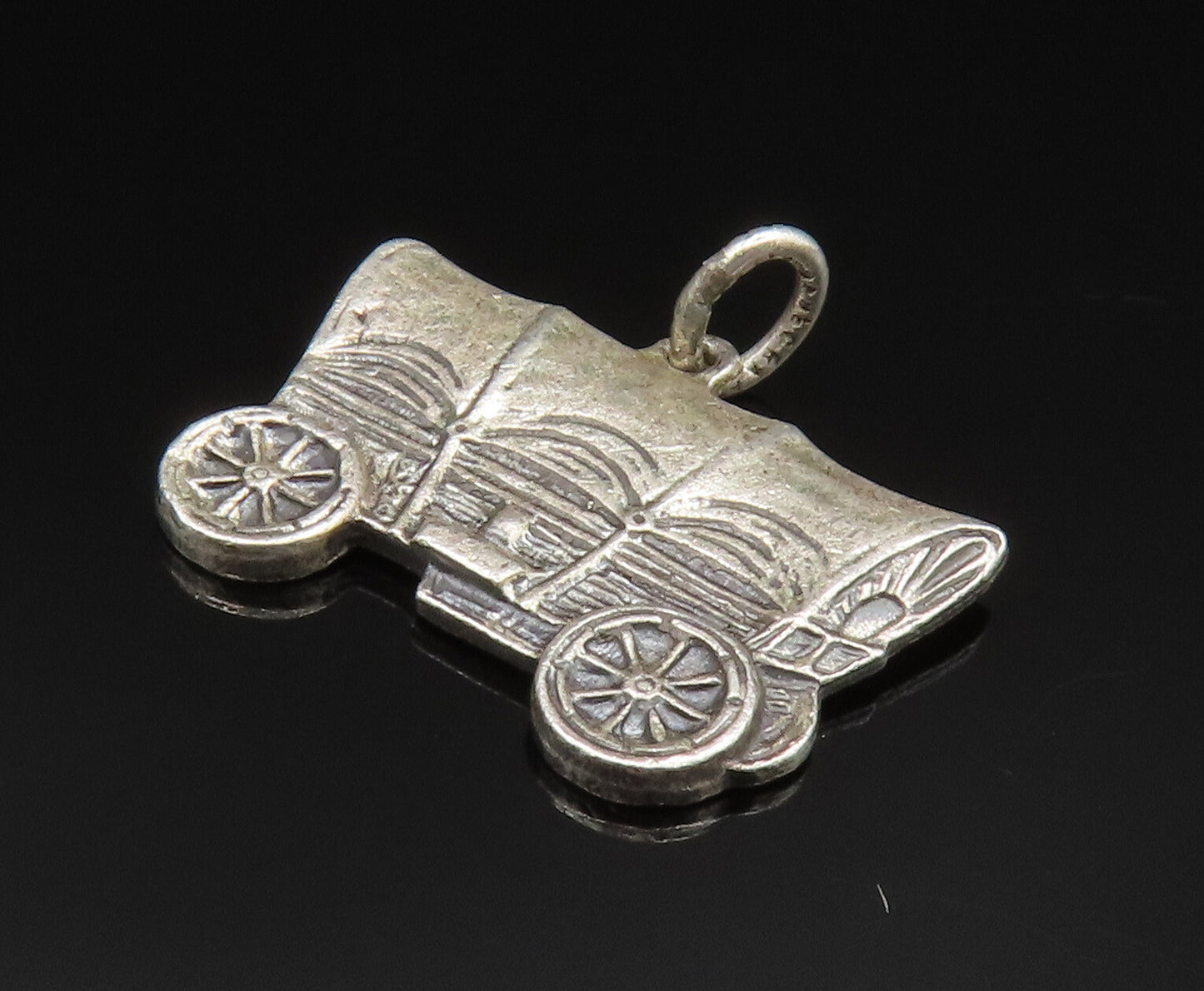 925 Silver   Vintage Flat Etched Old Fashioned Carriage Pendant  PT20587