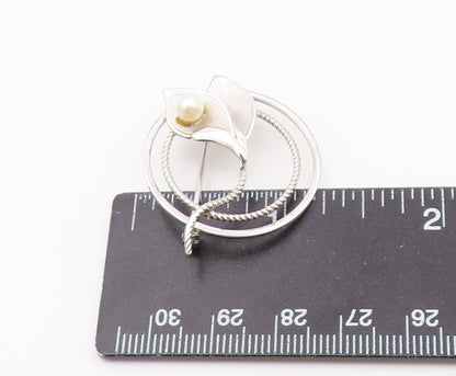 925 Sterling Silver  Vintage Shiny Pearl Flower Round Twist Brooch Pin  BP7445