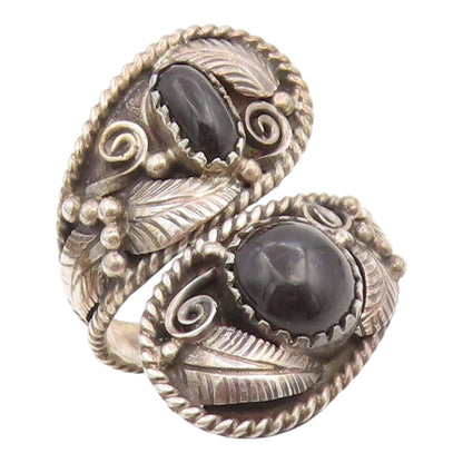 925 Sterling Silver Vintage Ring NAVAJO Onyx Leaf Motif Bypass  Sz 7.5  RG35344