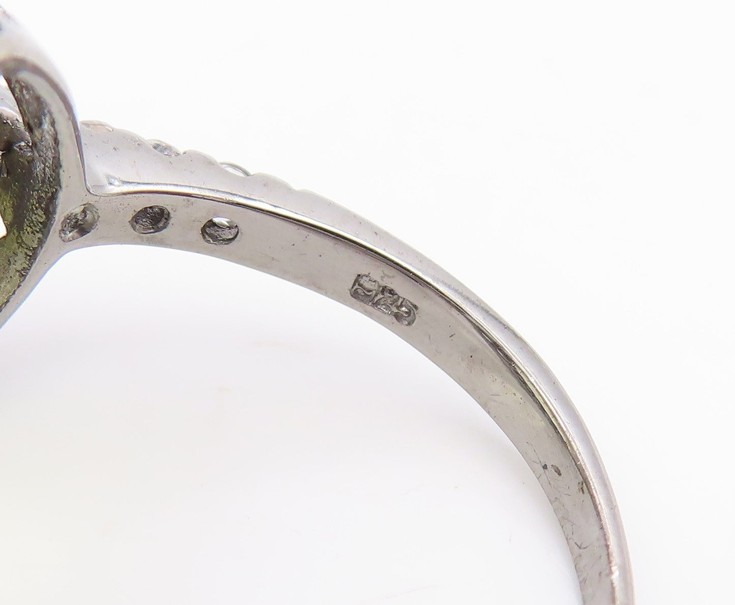 925 Sterling Silver Vintage Ring Faceted Quartz Halo CZ Band  Sz 7.5  RG35738