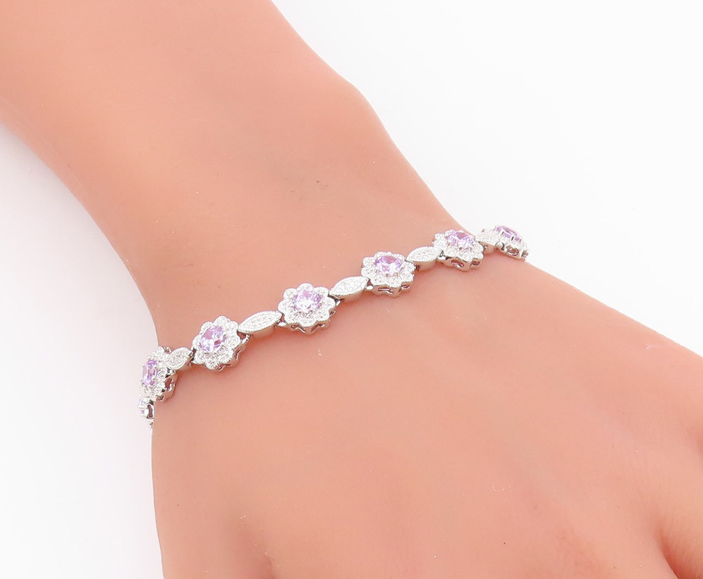 925 Sterling Silver  Shiny Purple Cubic Zirconia Floral Chain Bracelet  BT7364