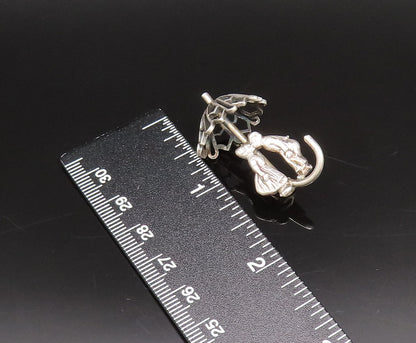 925 Sterling Silver  Vintage Couple Kissing Under Umbrella Brooch Pin  BP10049